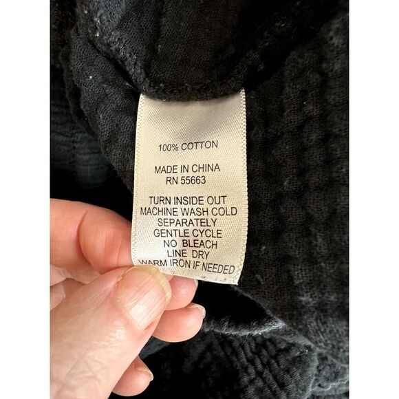 Cynthia Rowley Waffle Knit Cotton Pull-On Fringe Shorts Black Plus Size 1X - Picture 7 of 9